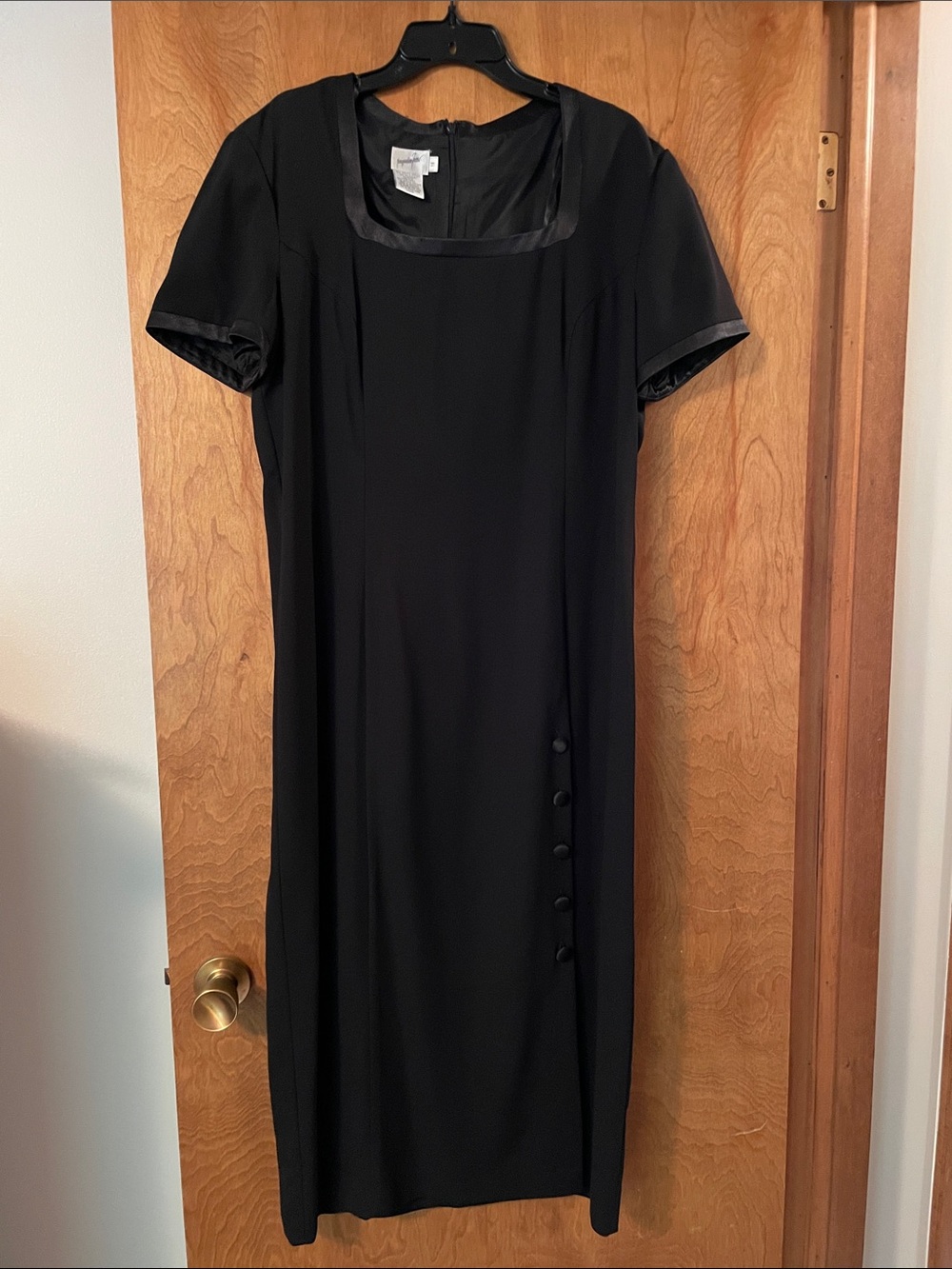 Jacqueline Ferrar Vintage Black Satin-Trim Midi Dress w/Side Button Detail, 16